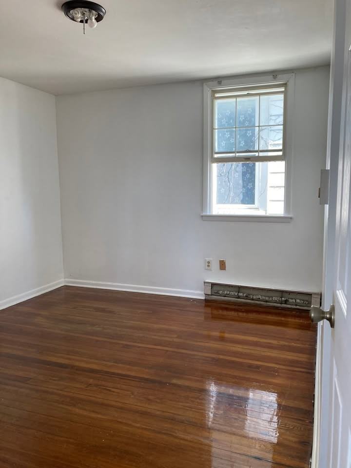 901 Nott Street #2 - Photo 3 of 27