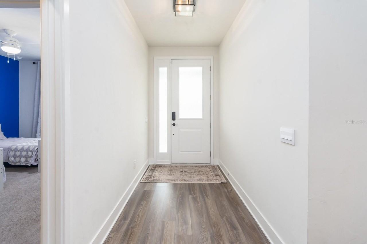 488 Sw 144th Dr - Photo 5 of 45