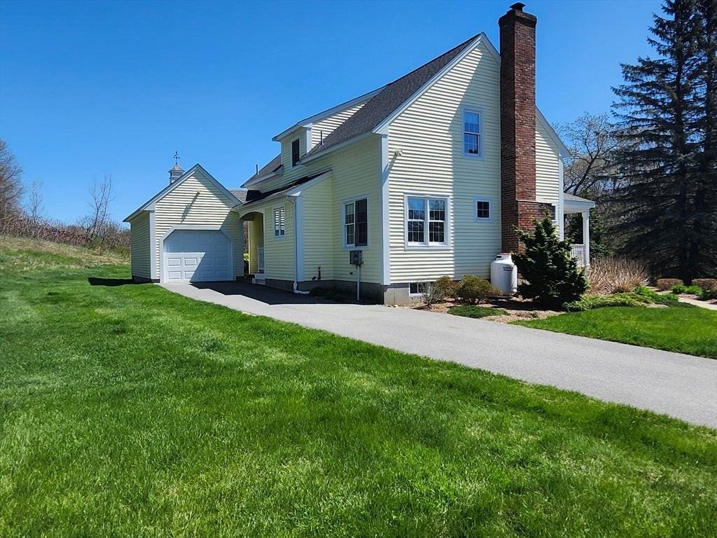 50 Fisher Rd - Photo 3 of 22