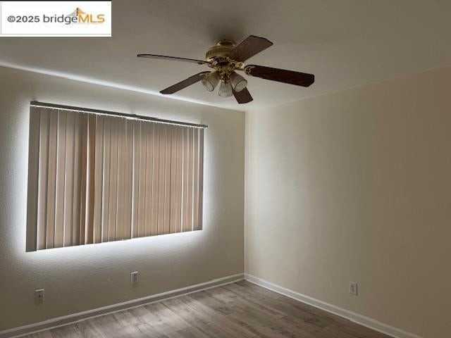 1008 W 5th St - Photo 4 of 12