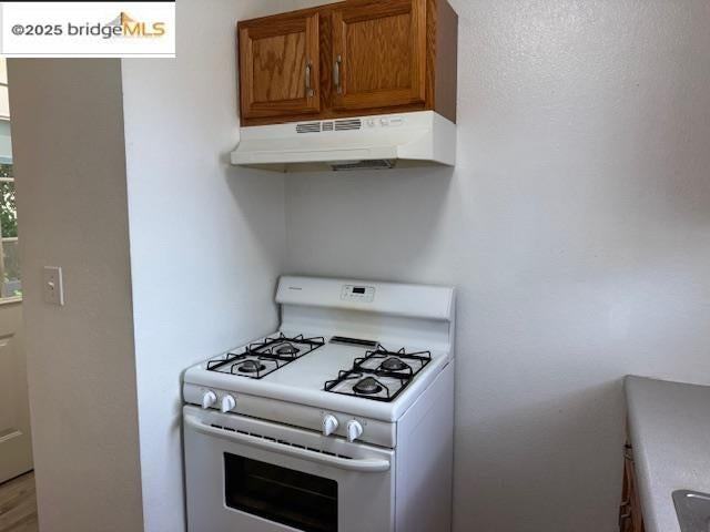 1008 W 5th St - Photo 7 of 12