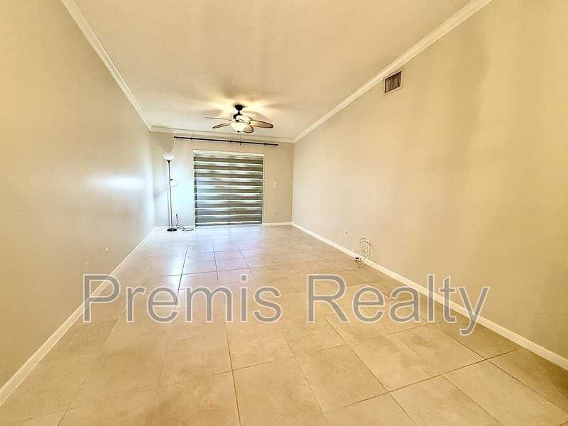 1271 Powderpuff Dr - Photo 5 of 24