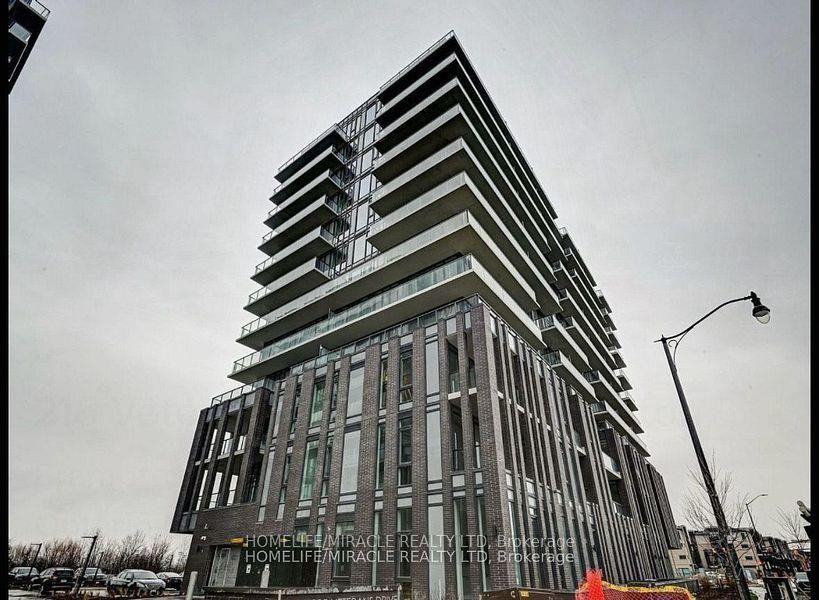 215 Veterans Drive - Photo 2 of 7