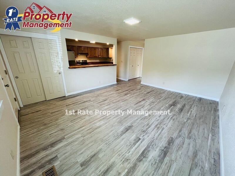 4352 W Rose Hill Ct - Photo 4 of 17