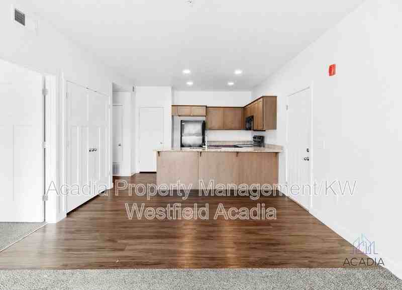 678 Eastsouth #102 - Photo 3 of 50
