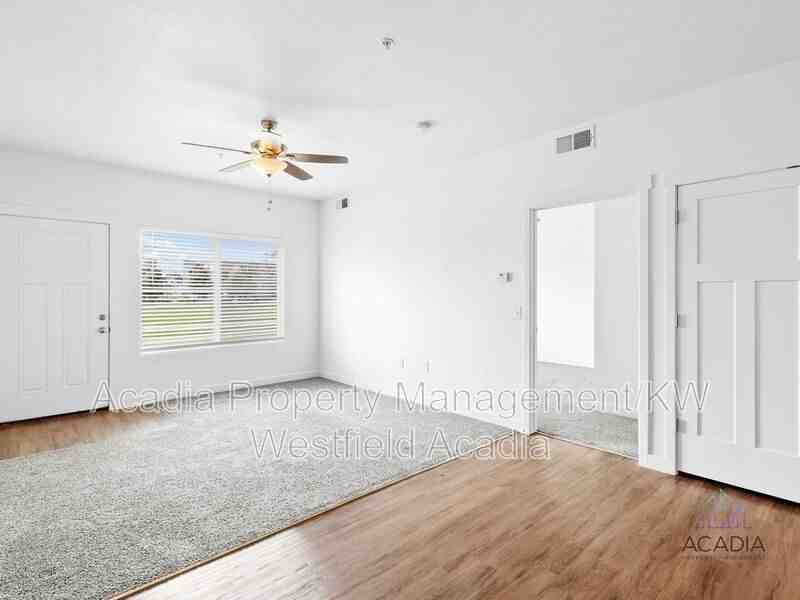 678 Eastsouth #102 - Photo 6 of 50