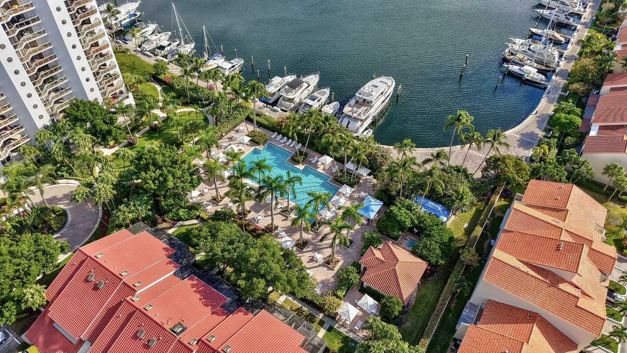 Yacht Club Dr - Photo 3 of 16