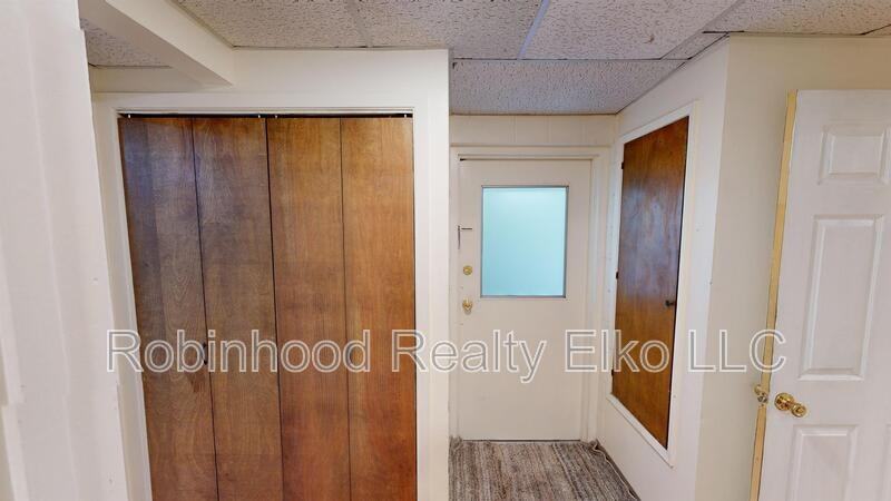 674 1/2 N Cedar St - Photo 7 of 14