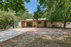 featured image of 1412 Morrison Pl