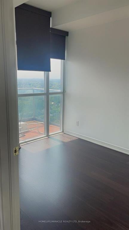 9 George Street North - Photo 3 of 3