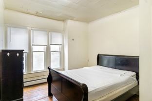822 Westcott St - Photo 1 of 1