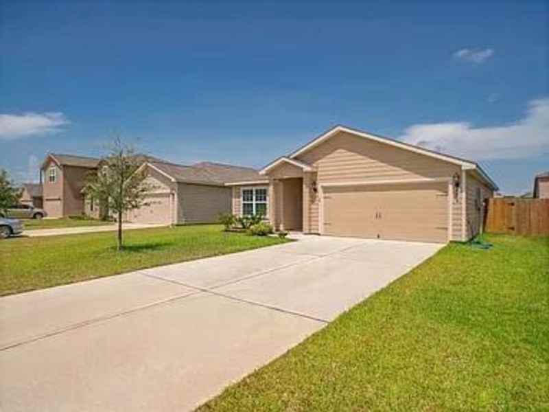 976 Lake View Cir W - Photo 3 of 48