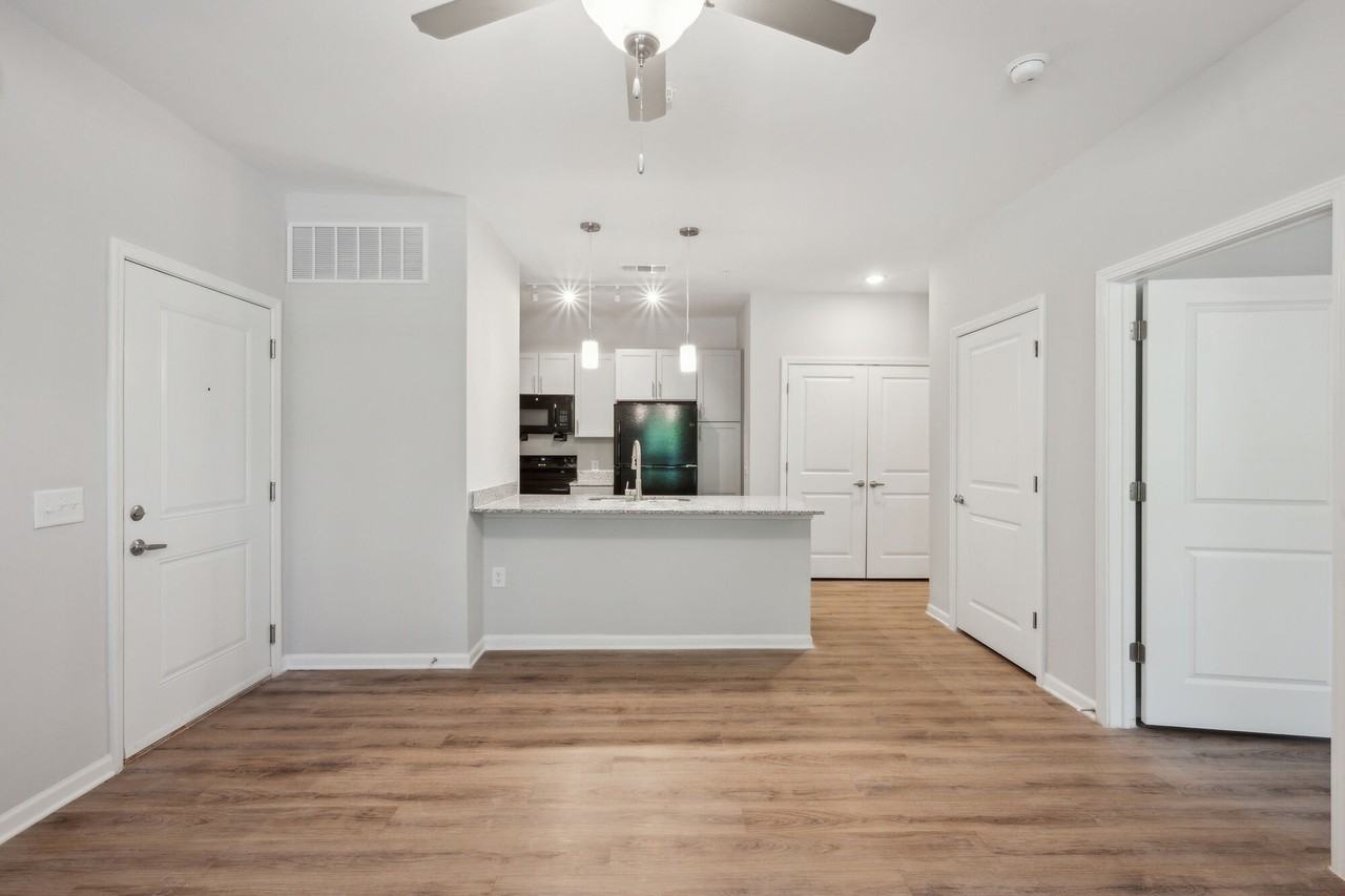 Fairview Terrace - Photo 7 of 21