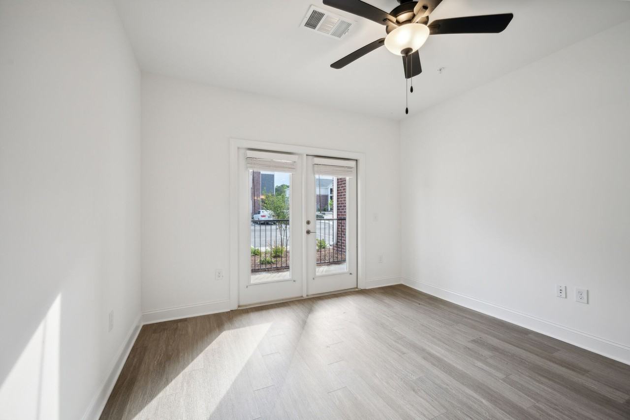 The Reserve at Wynn Place - Photo 6 of 20