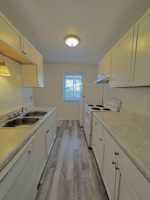 featured image of 411 Grandin Ave