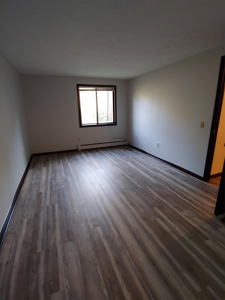 1875 Turner Blvd. - Photo 6 of 11