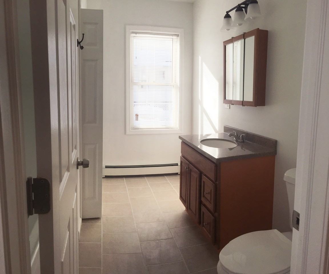 13 Dyer Street - Photo 2 of 11