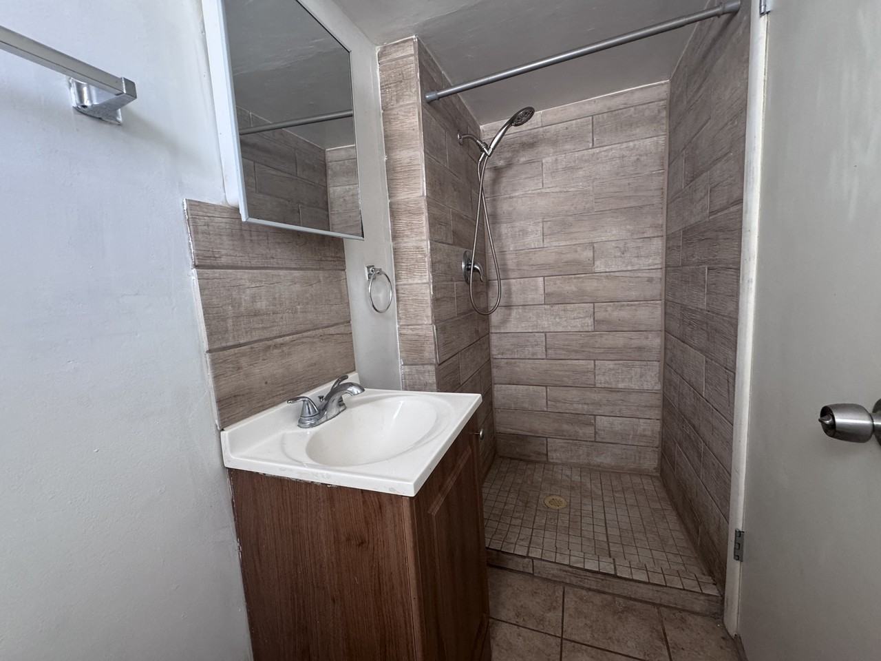 1401 Main Street - Photo 7 of 20