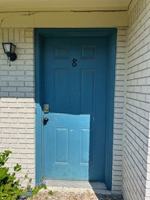 featured image of 2213 Linda Ln