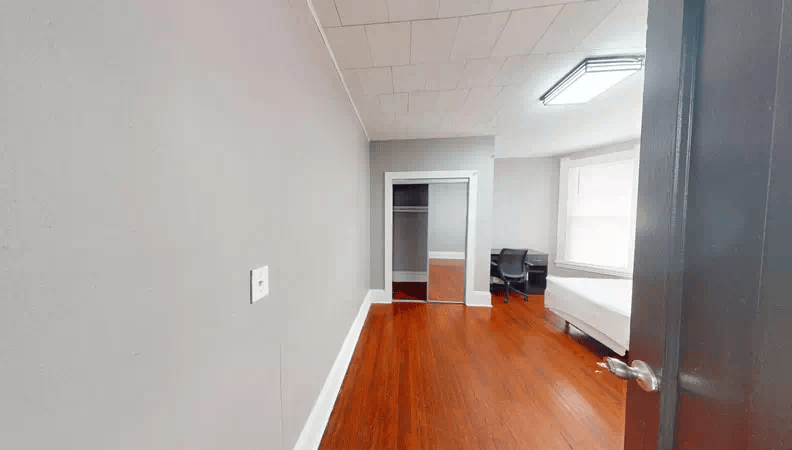 308 S Beech - Photo 3 of 12