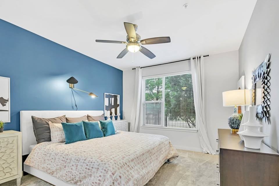 Live Oak Street - Photo 4 of 6