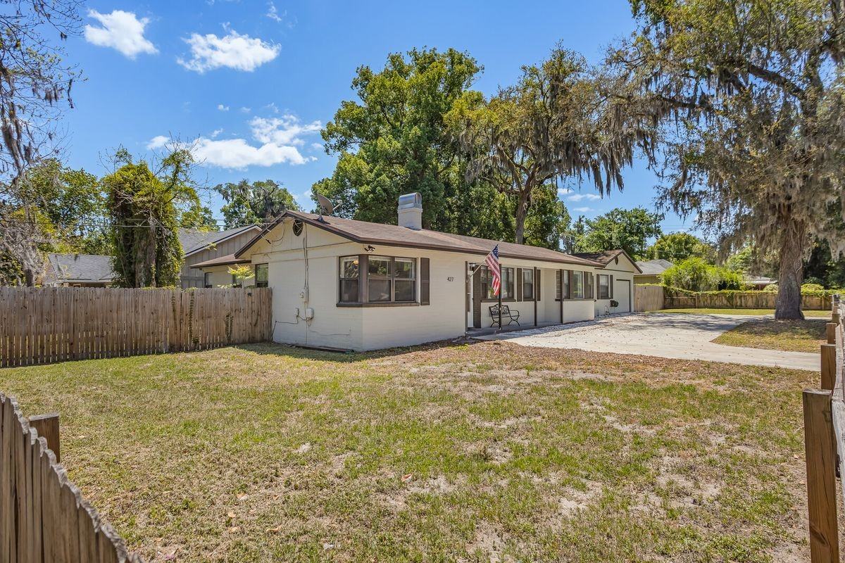 427 Holly Ave - Photo 2 of 39