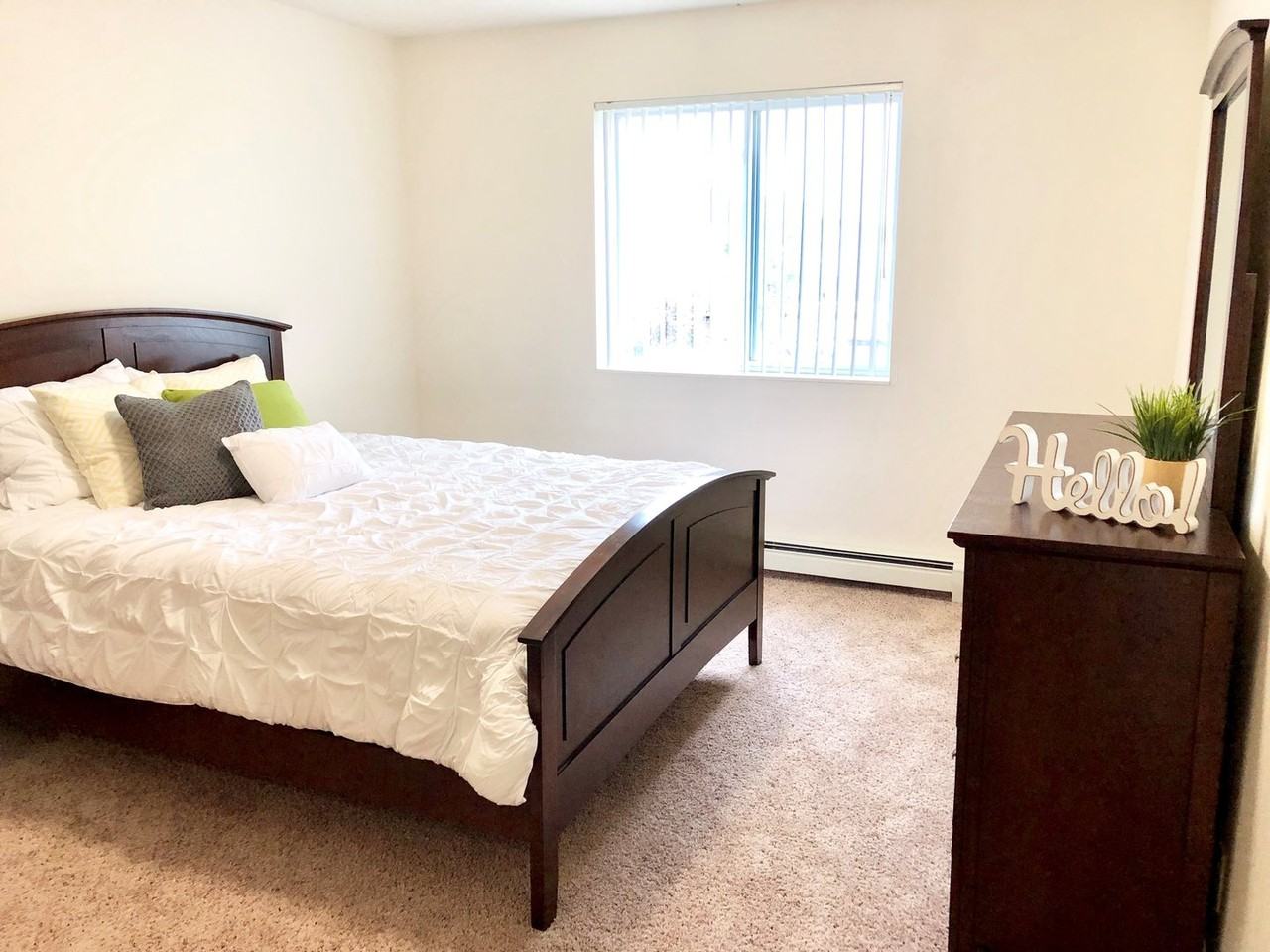 Archway Apartments - Photo 3 of 8