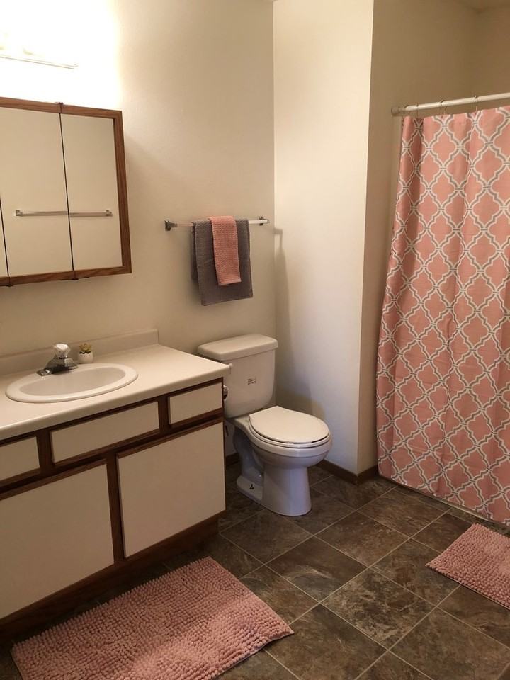 Archway Apartments - Photo 7 of 8