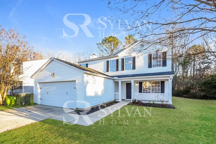 217 Autumn Woods Dr - Photo 2 of 14