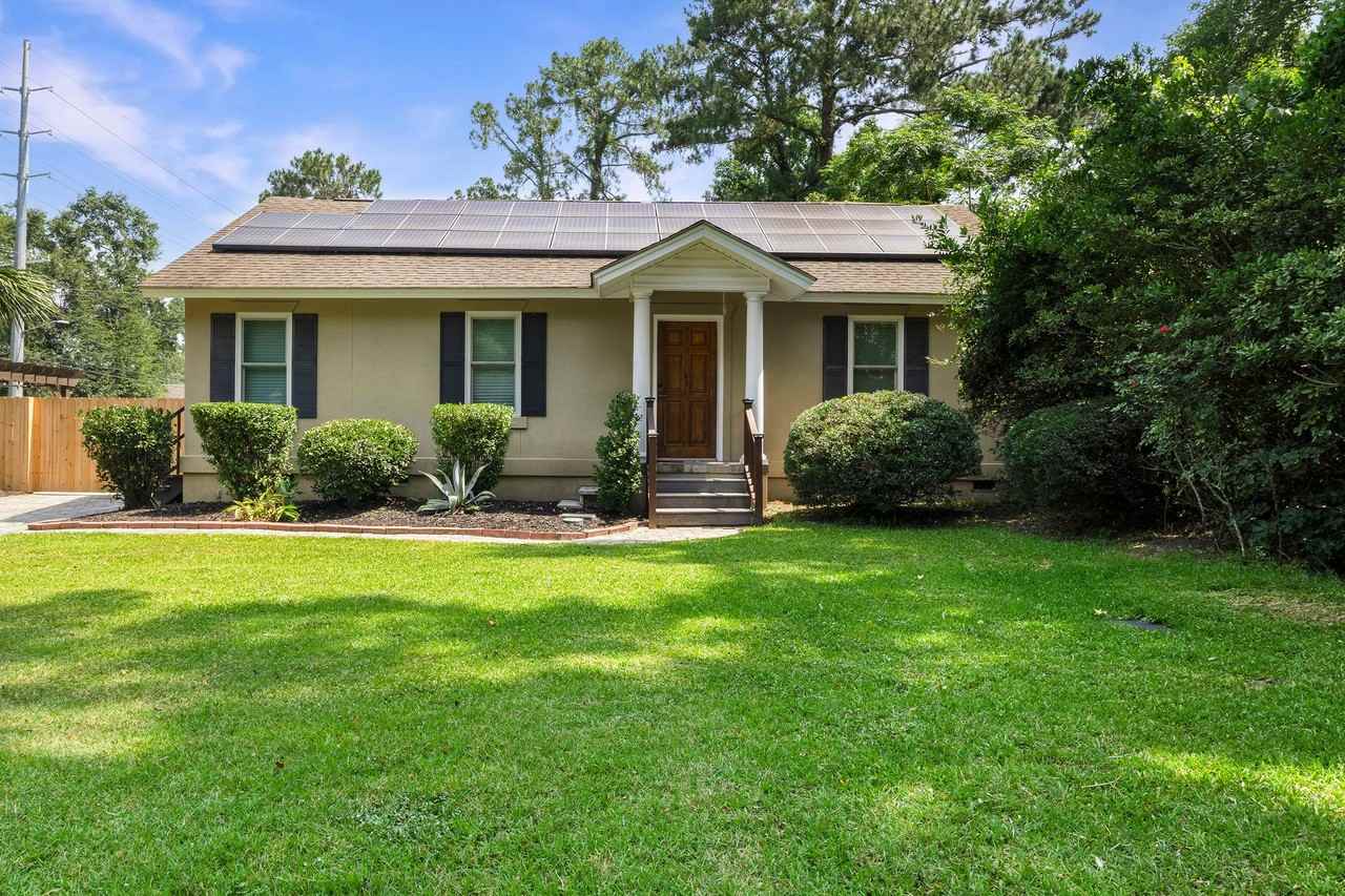 402 E 64th St #NA - Photo 2 of 22