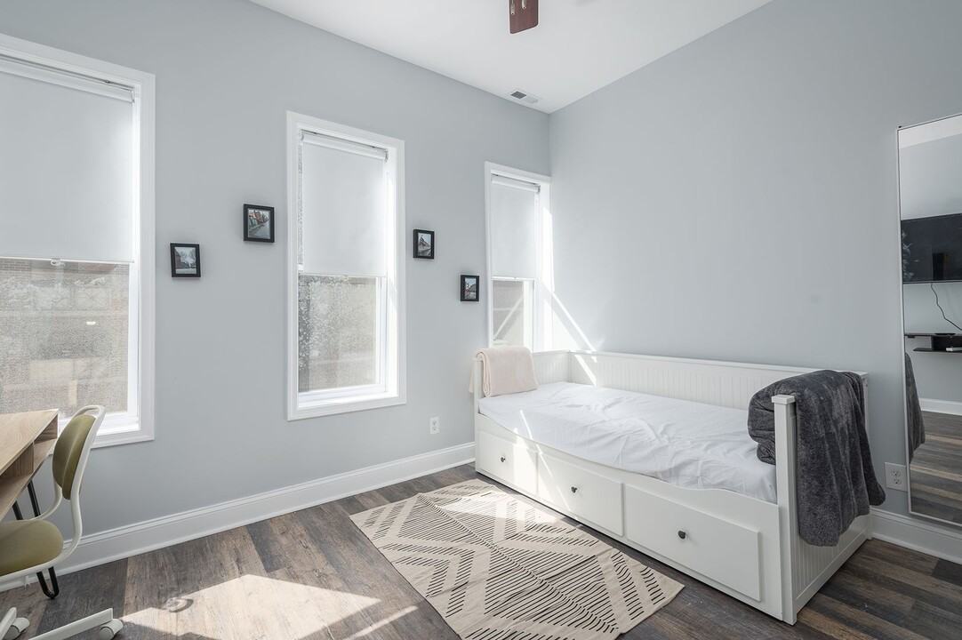 731 N Chester St #NA - Photo 5 of 8