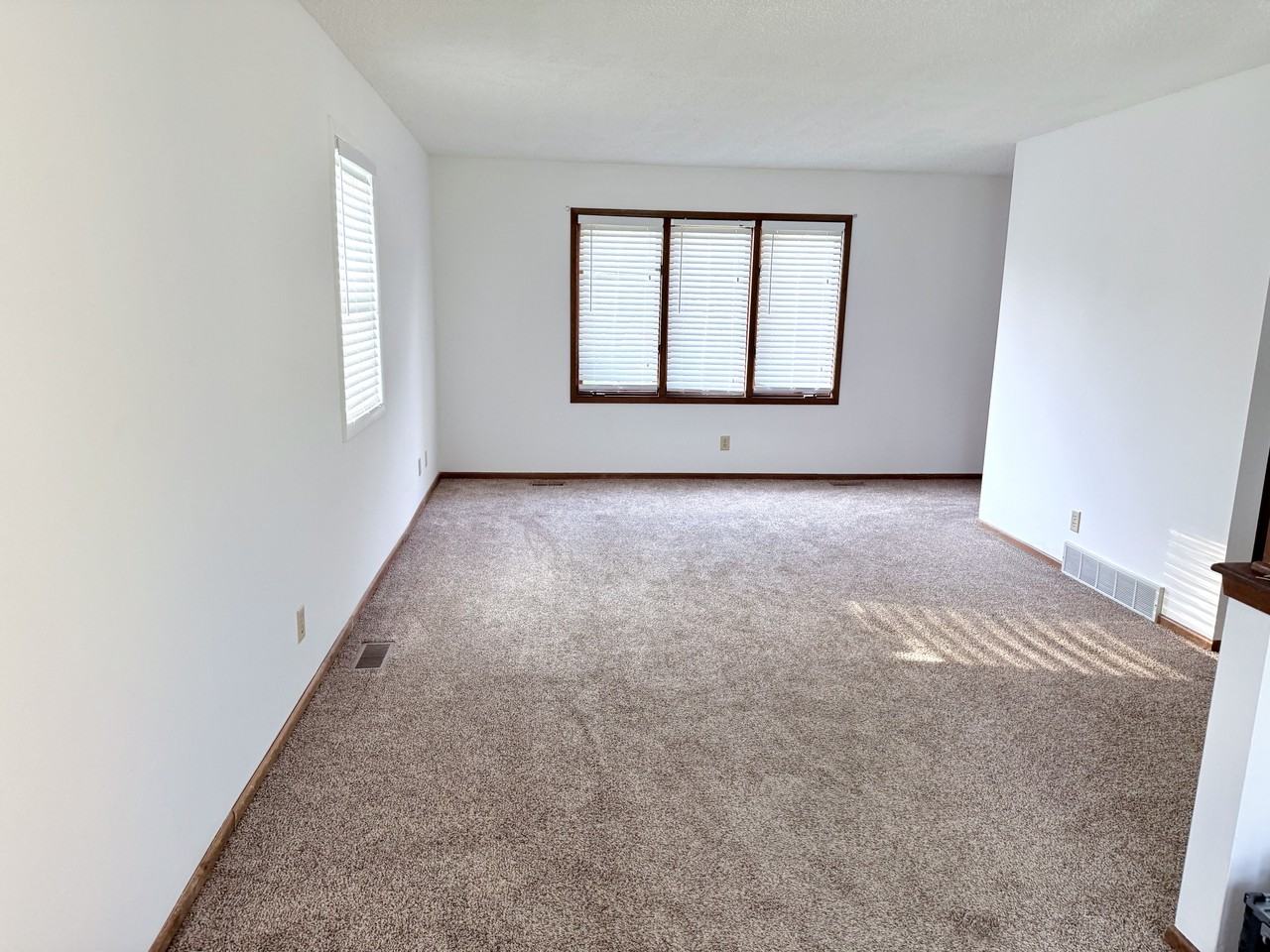 721 Ne 6th St #721 - Photo 2 of 9