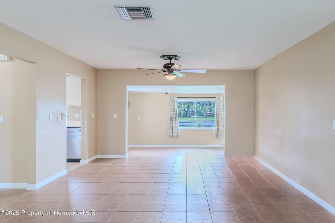 4446 San Juan Dr #NA - Photo 3 of 12