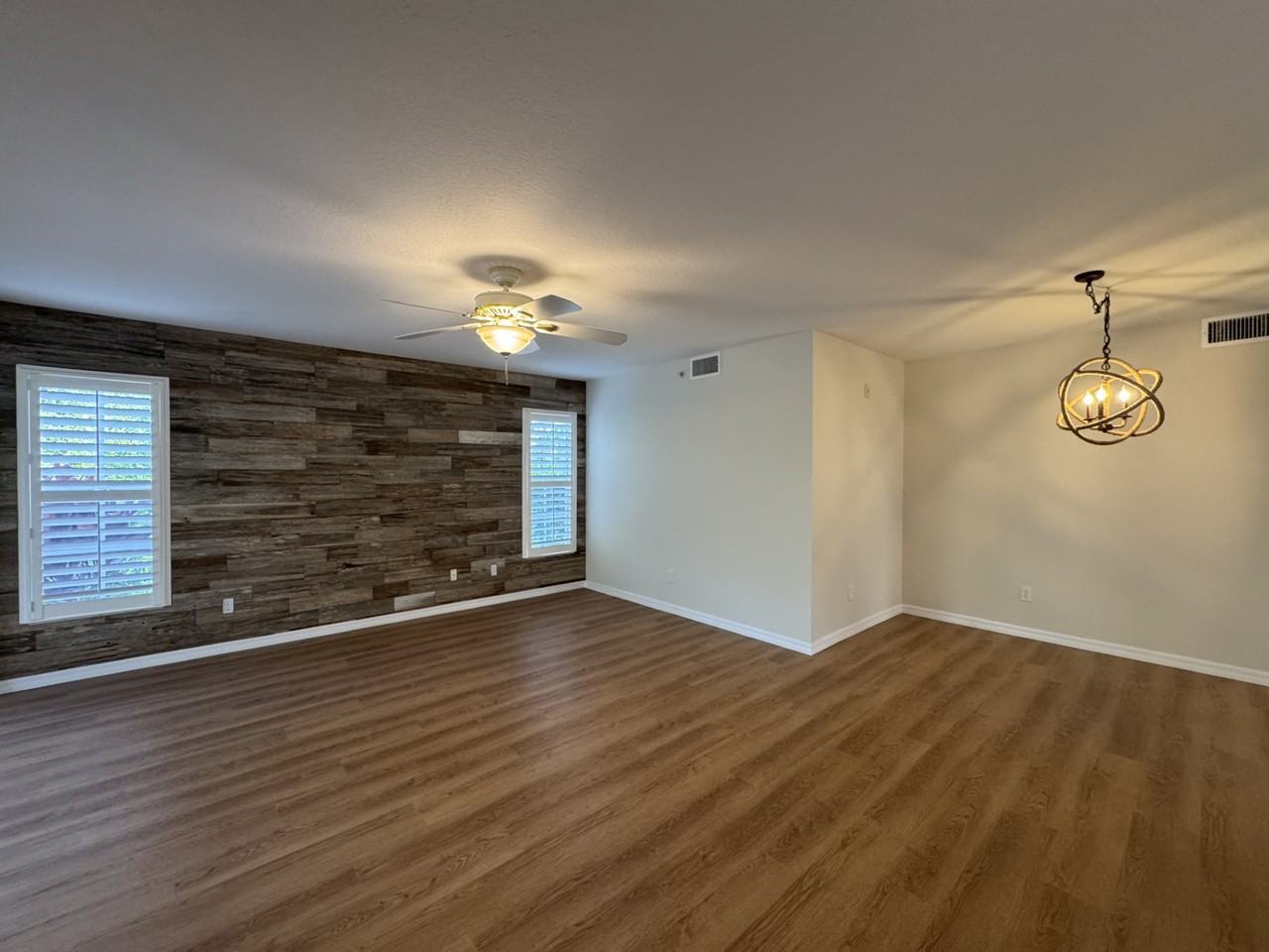 815 Montrose Dr #104 - Photo 5 of 30