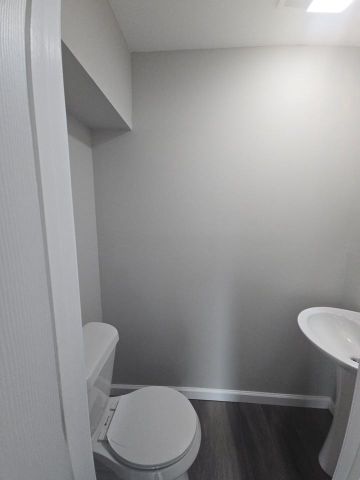 207 River Oaks Dr #E - Photo 4 of 15