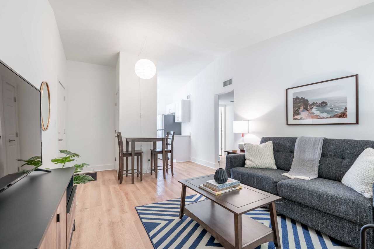 The Motif by Morningside - Photo 7 of 32