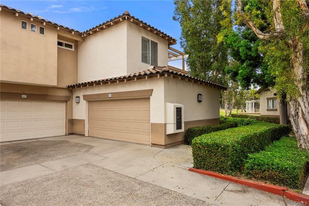 2479 Sunningdale Drive - Photo 3 of 27