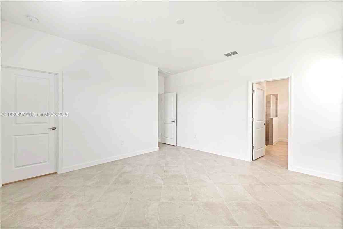 20524 Copperhead Dr #20524 - Photo 7 of 17