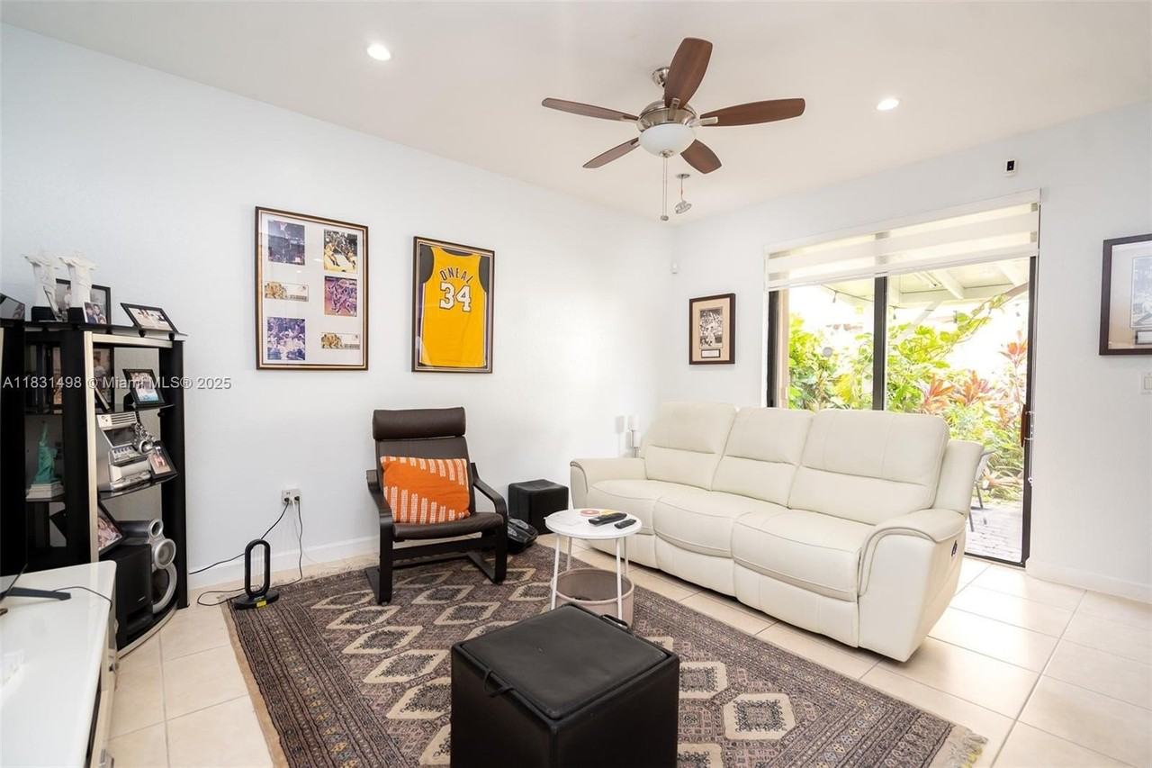 23480 Sw 113th Ave #23480 - Photo 2 of 43