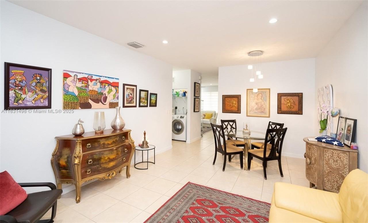 23480 Sw 113th Ave #23480 - Photo 3 of 43