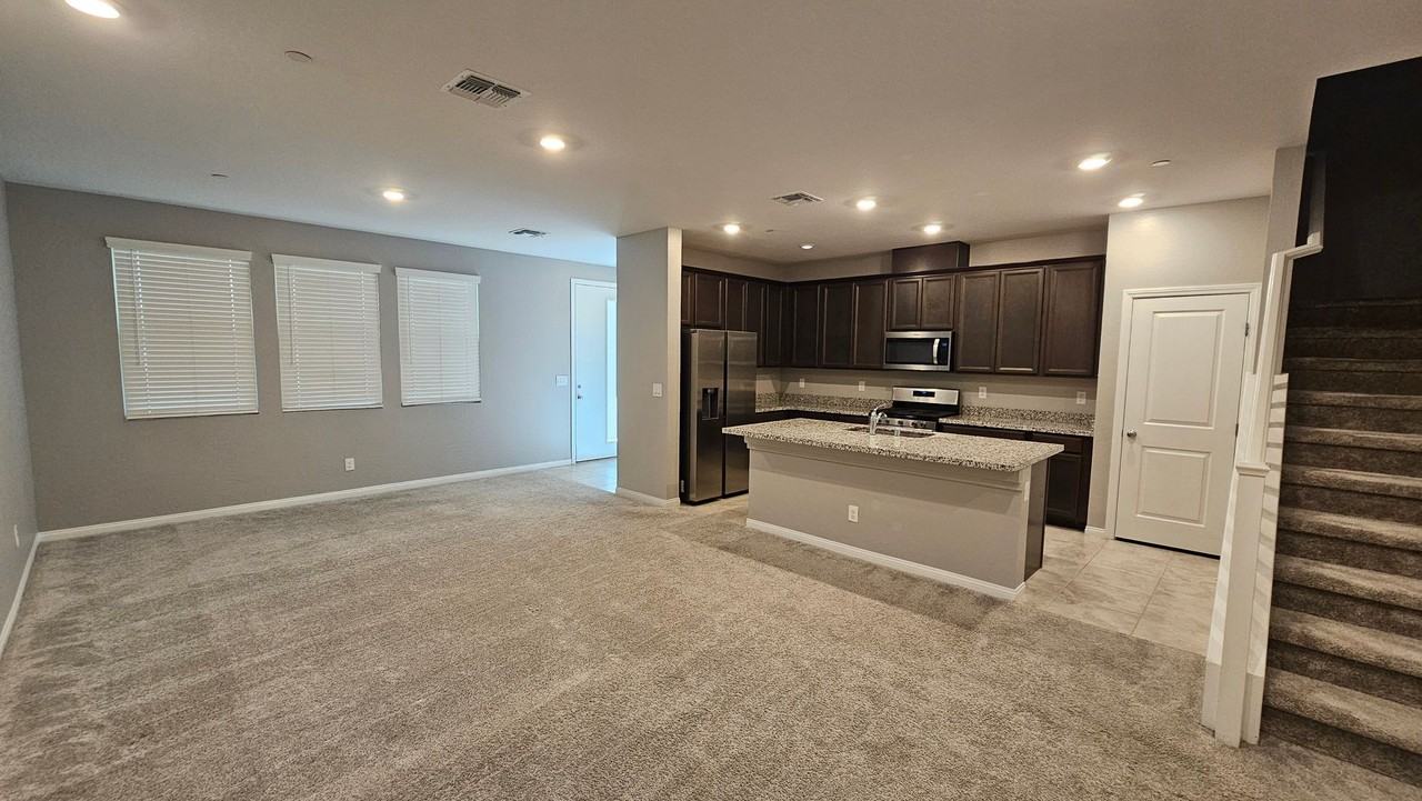 503 Granite Arch St - Photo 5 of 17