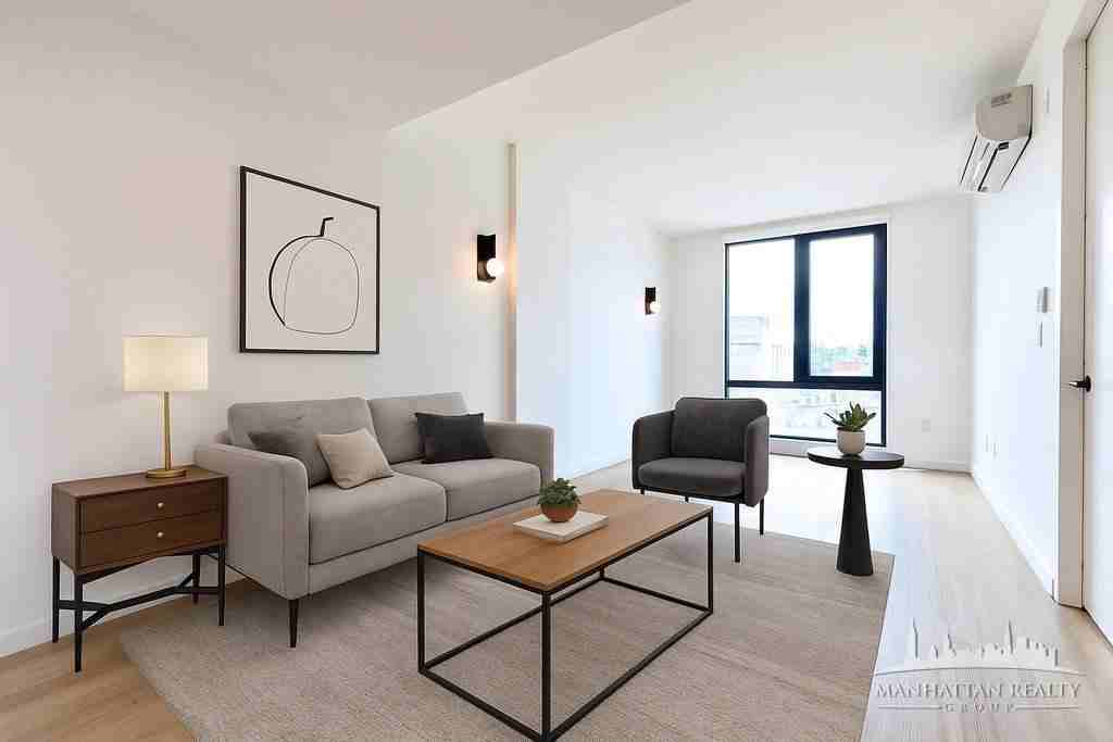 Pacific St #605 - Photo 2 of 9