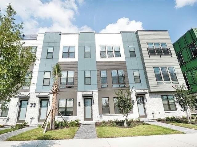 2062 Packing District Way