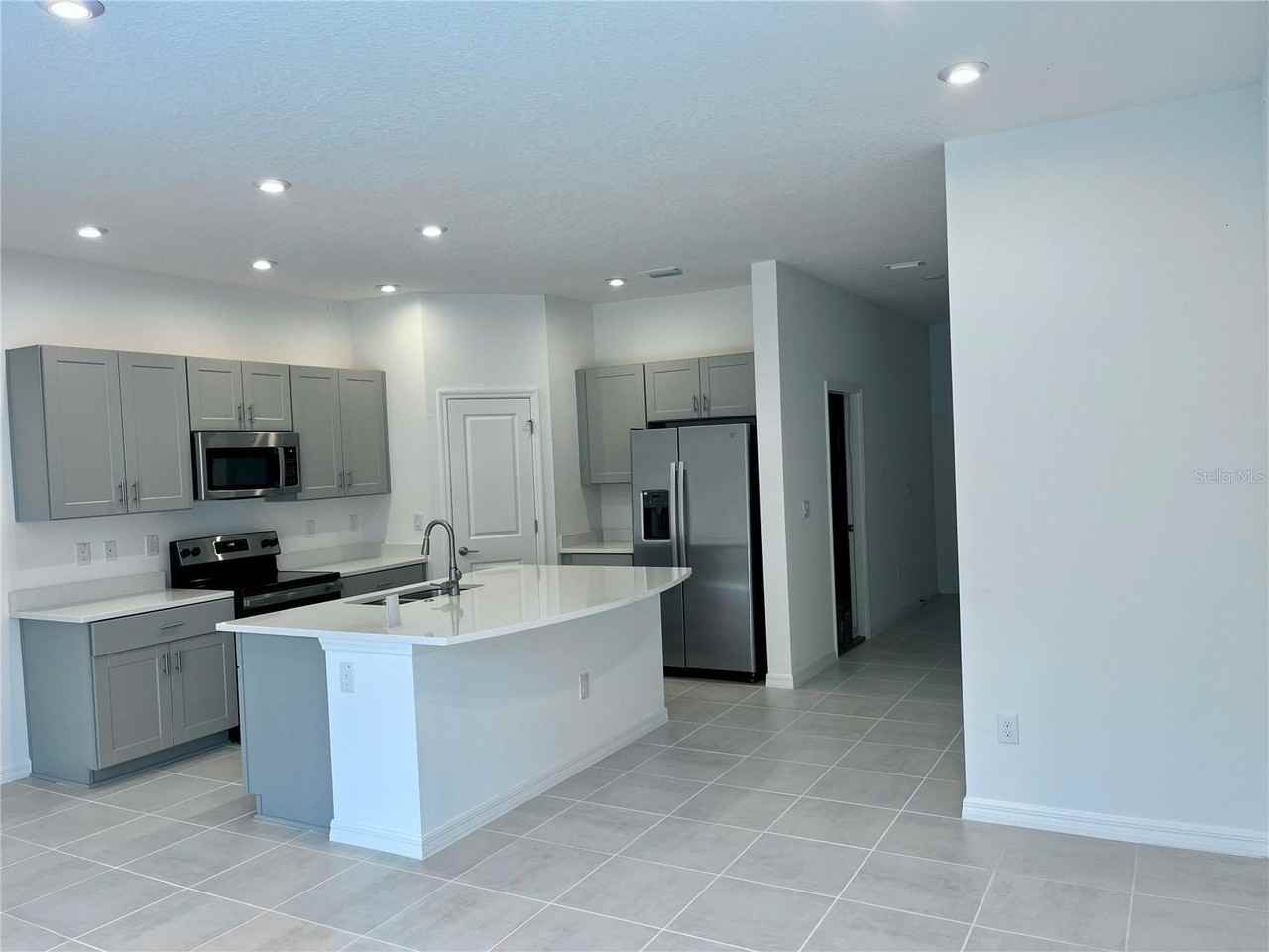 34142 Polacca Ln - Photo 6 of 30