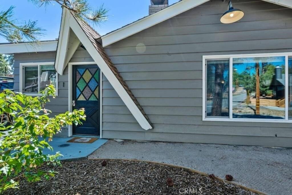 560 Edgemoor Rd #1 - Photo 2 of 10