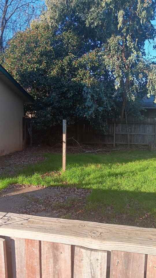2419 Mariposa Ave - Photo 2 of 15