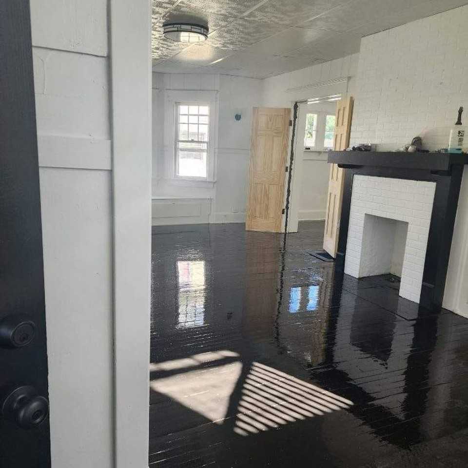 1175 Brice Ave - Photo 2 of 13