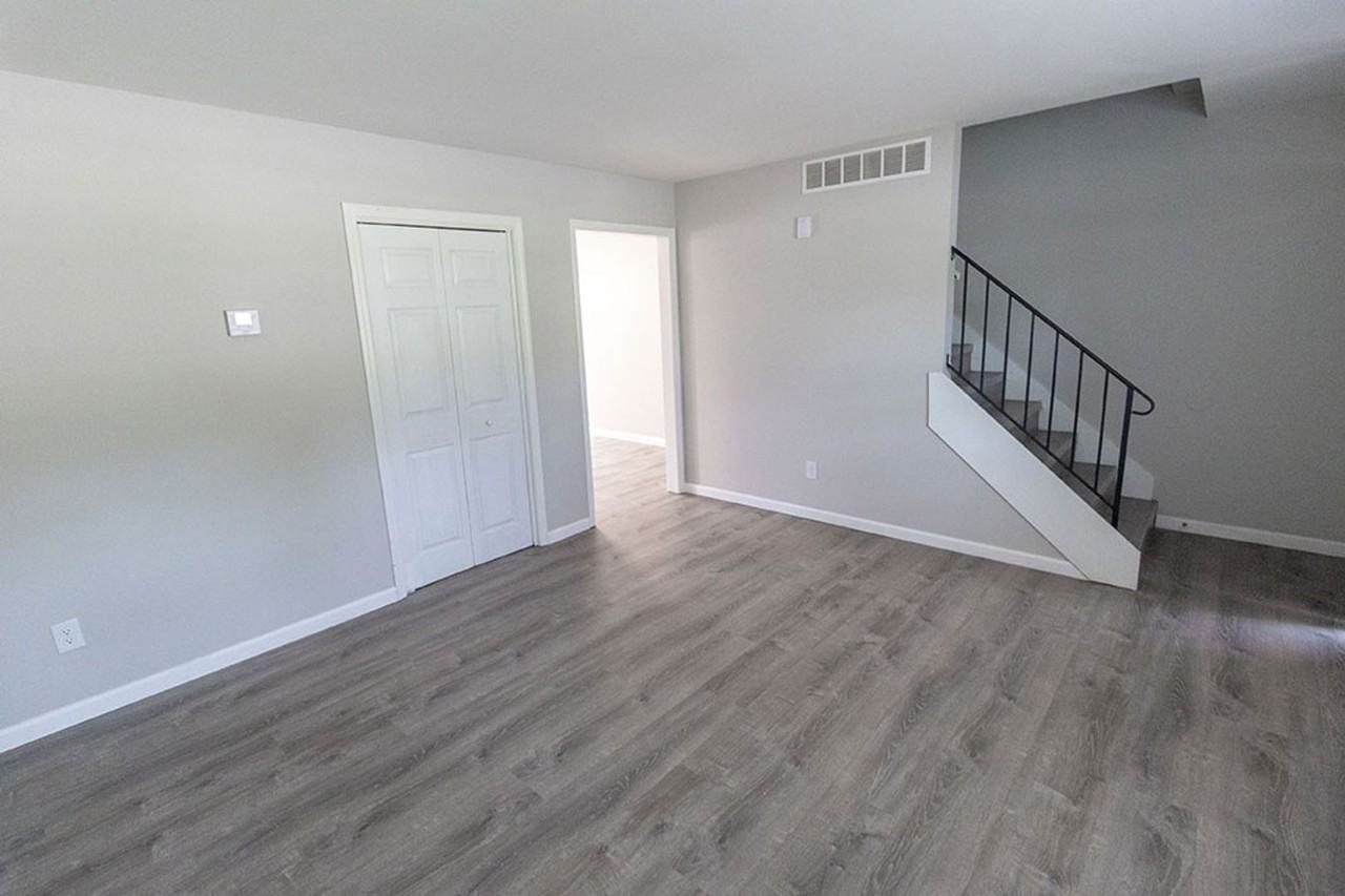 6108 E Saint Charles Rd - Photo 4 of 28