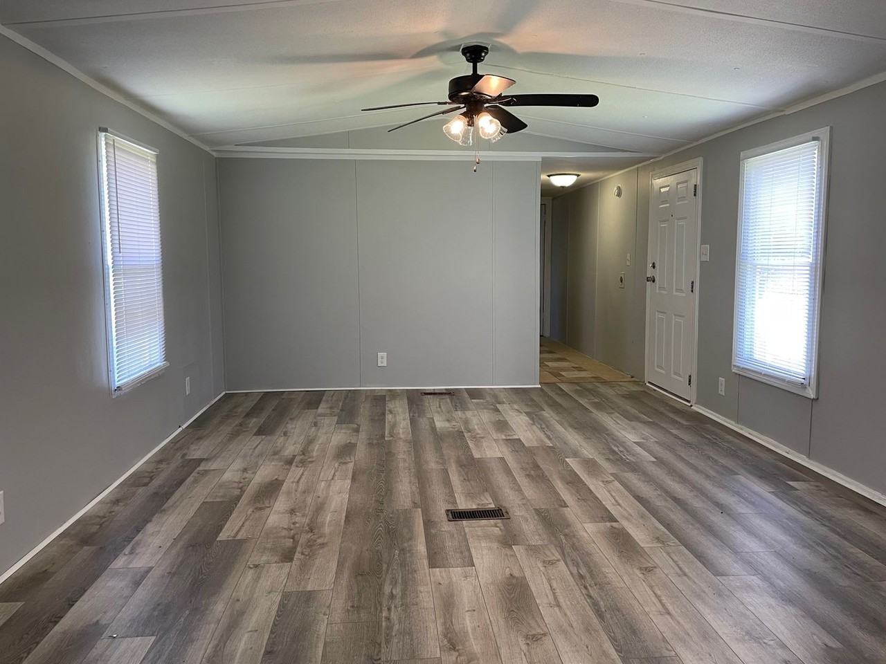 301 Star Ln - Photo 2 of 22