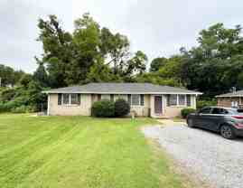 3303 Leslie Ct - Photo 1 of 1